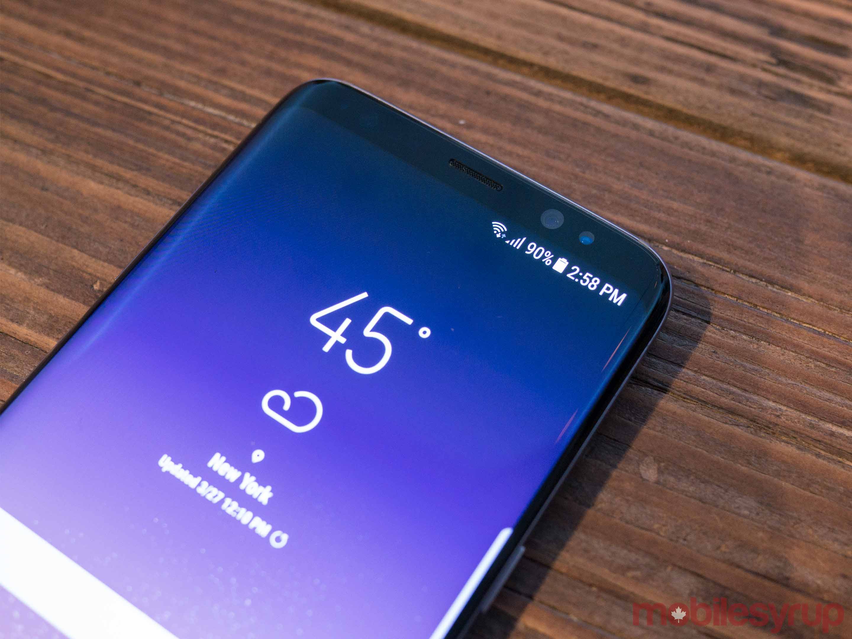 Os melhores motivos para comprar um Samsung Galaxy S8 ou S8+ 2 Samsung Galazy S8 - Tela curva